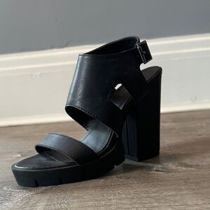 Women's Black Platform Sandals